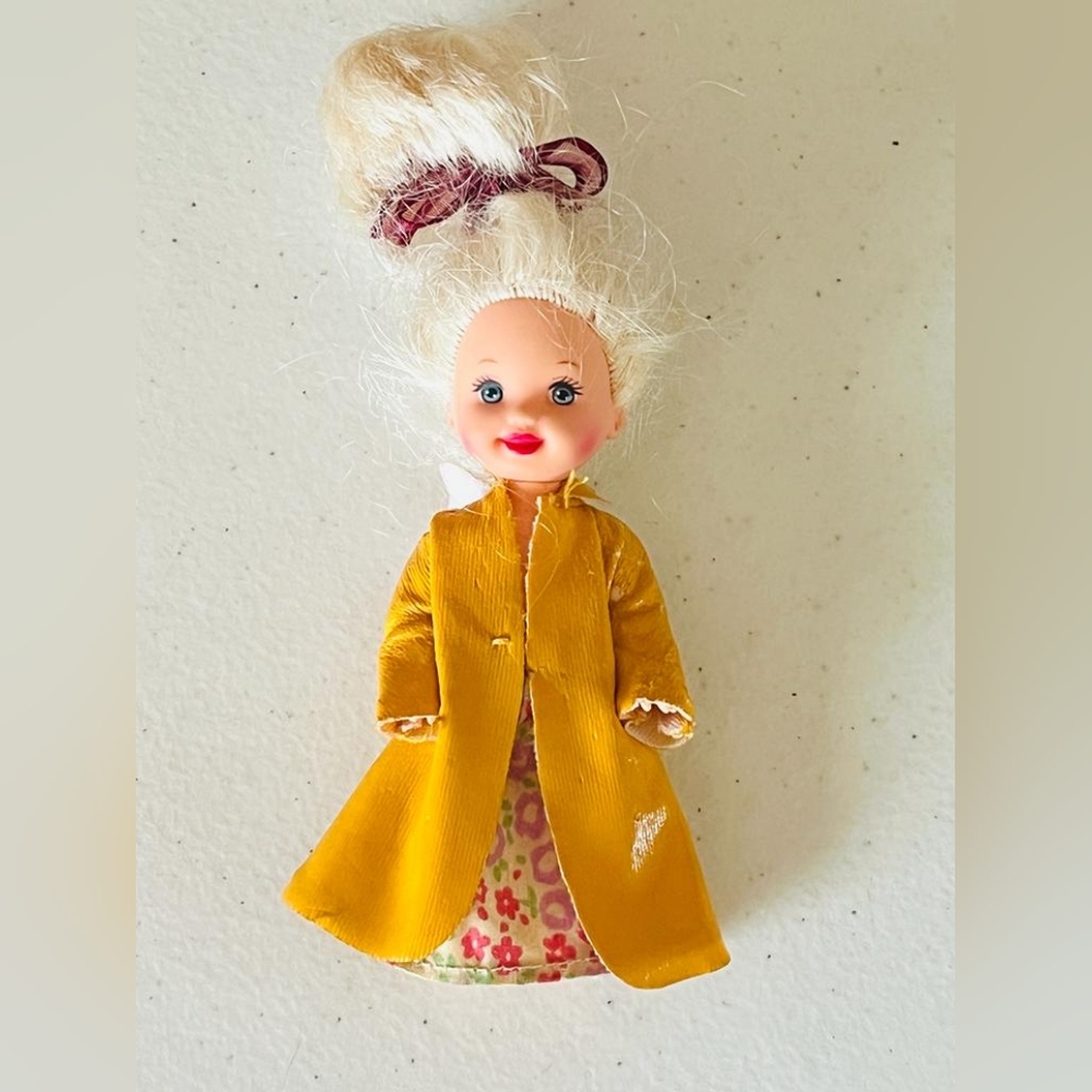 Kelly doll barbie doll